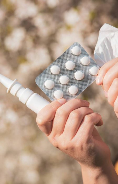 Nasenspray Allergie Heuschnupfen Monat Juli